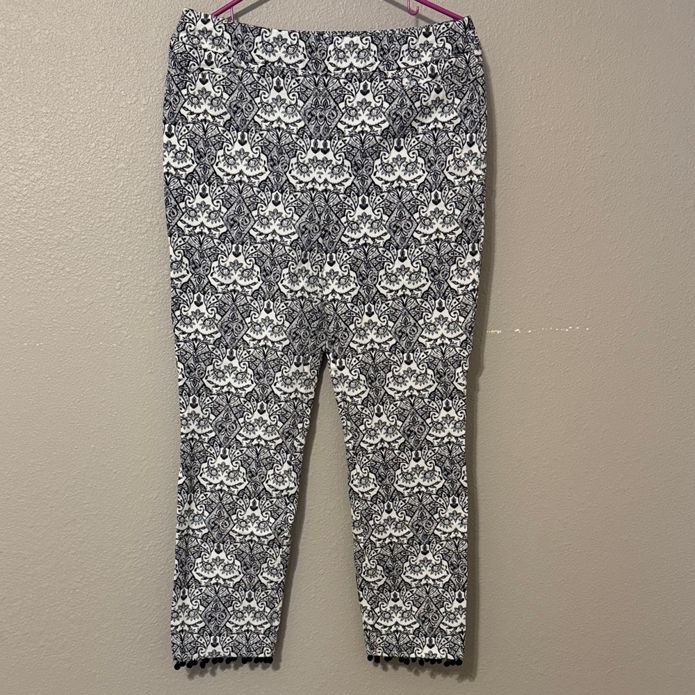Chico's Kids Monochrome Patterned Leggings